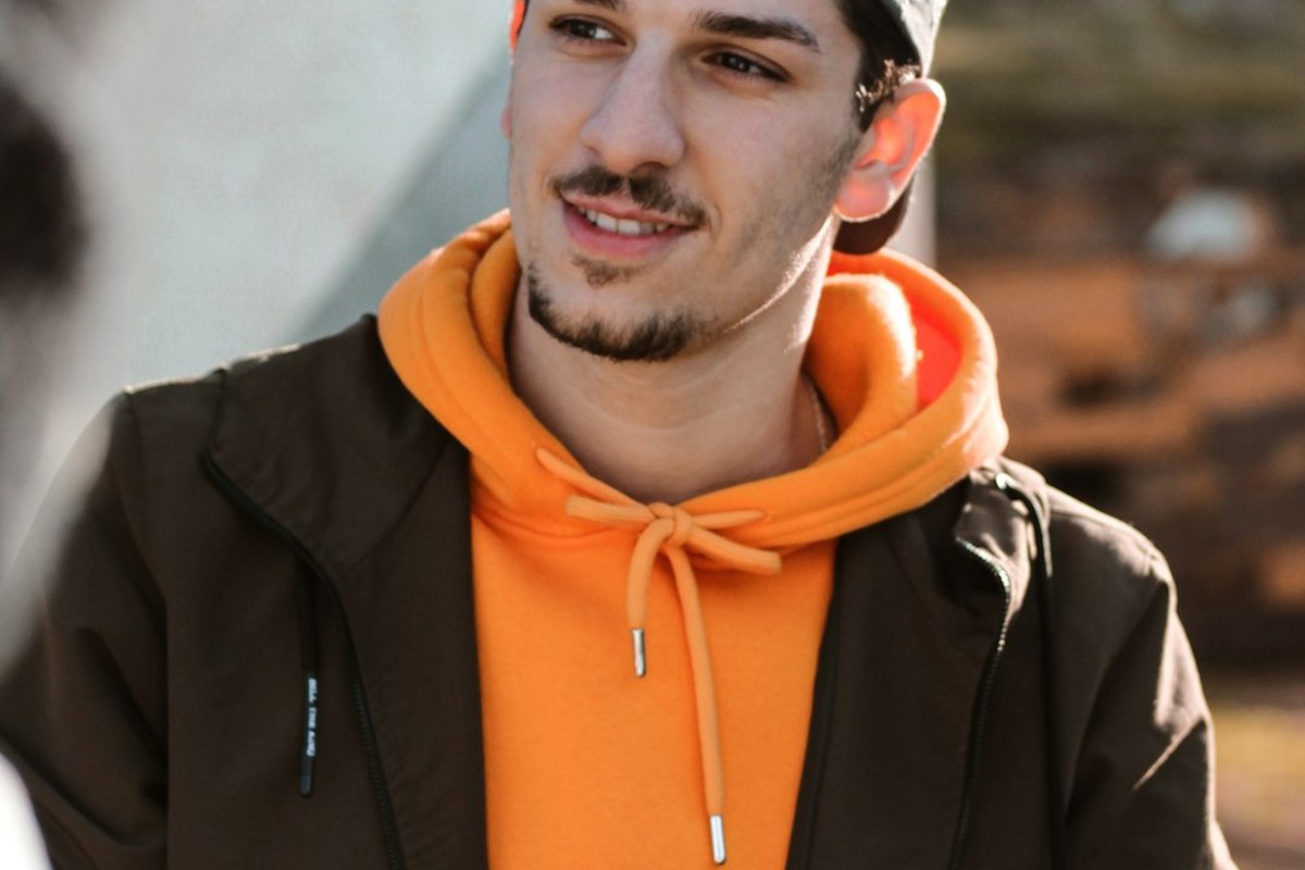 청약 넣으려 했는데 “시세보다 분양가 비싸네”…청약통장 깨는 청년들 줄줄이 늘어 - 이미지 2