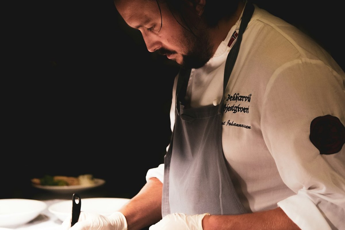 나폴리맛피아 권성준, 56억원 약수역 빌딩 샀다 - 이미지 4