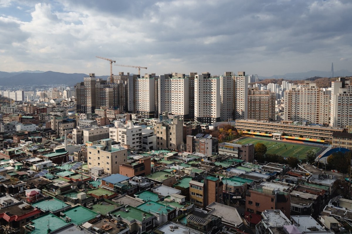 🏠 14년 만에 최대! 지방 미분양 폭증, LH 5000가구 매입으로 돌파구 찾나? ✅ - 이미지 1