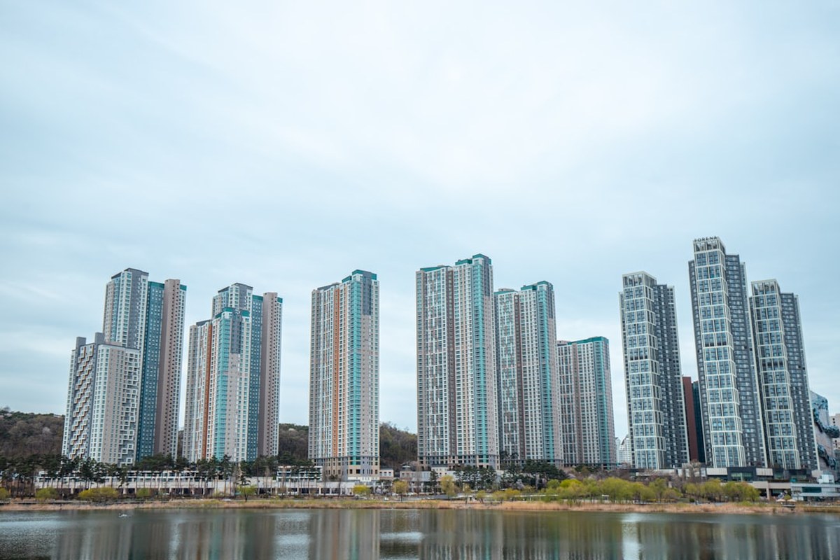 서울 아파트 낙찰가율 89.5% '연중 최저'…비선호 물건 증가 영향 - 이미지 1