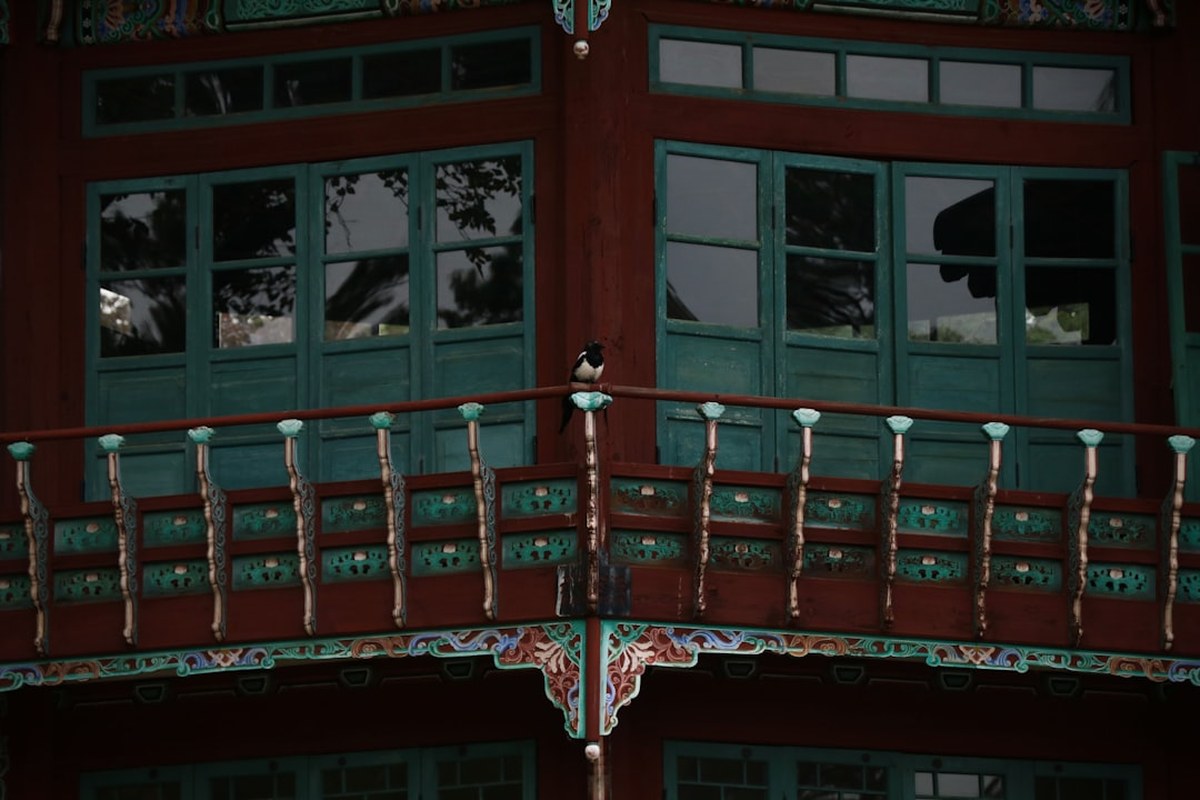 2030, '얼죽신' 포기하고 40년 구축 아파트 택하는 이유? 몸테크 투자 열풍! ✅ - 이미지 3