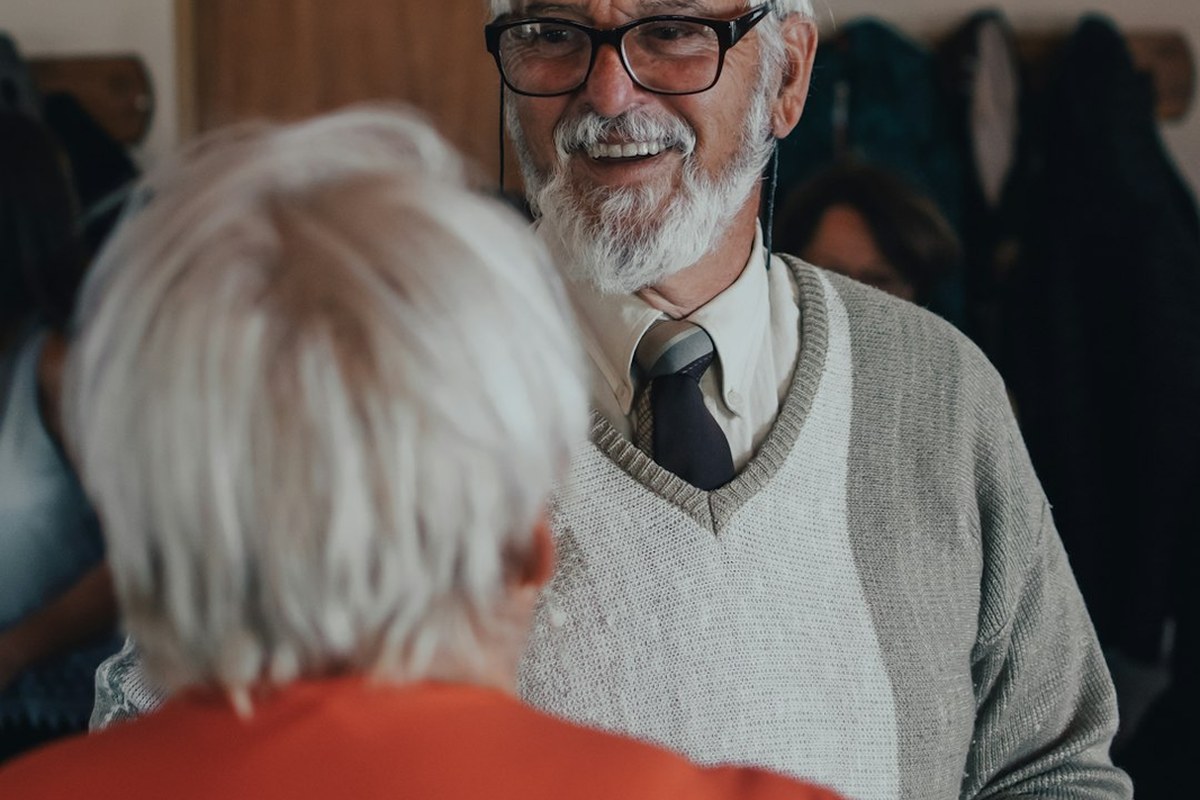 🏠 한신공영, 따뜻한 나눔 실천! 어르신 300분께 사랑의 무료 급식 지원 ✅ - 이미지 4