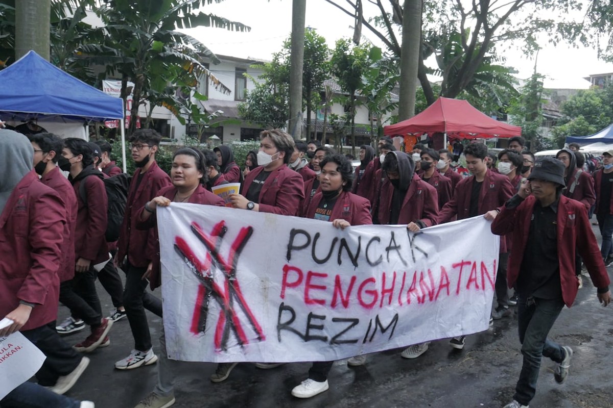 🏠 래미안 원펜타스 100억 돌파! 대출 막혀도 신고가 랠리, 그 이유는? 💡 - 이미지 4