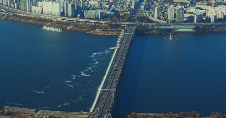 🏠 전세 풍선효과 심화! 송파 거래 '반토막', 중랑은 '10배 껑충' 📈