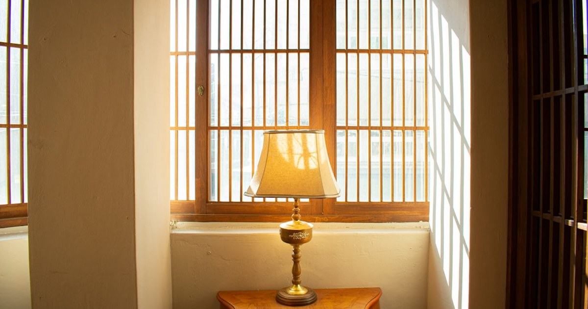 2030, '얼죽신' 포기하고 40년 구축 아파트 택하는 이유? 몸테크 투자 열풍! ✅