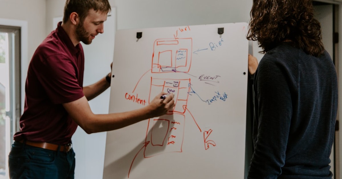 🏠 재건축 고급화 마케팅의 함정: 외산 마감재, 조합원 부담만 늘린다? 💡